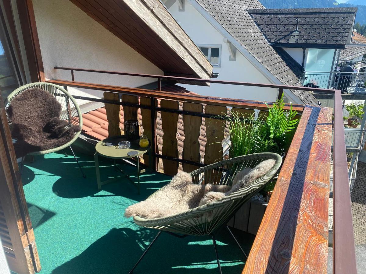 Dachwohnung In Der Mitte Von Laax-Dorf Exteriör bild